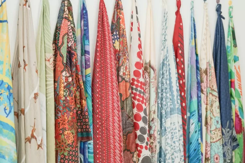 Pengalaman bikin seragam batik custom satuan yang nyaman dan adem